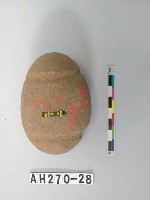 藏品(帶槽石網墜)的圖片